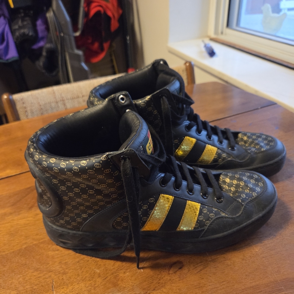 Gucci Dapper Dan Black and Gold GG Sneakers mens 8 fits 8.5